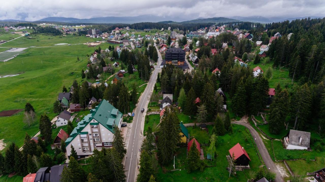 Pino Negro Zabljak Exterior photo
